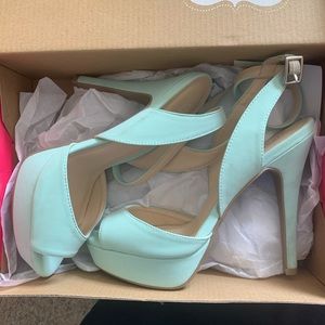 Women’s Mint color Heels